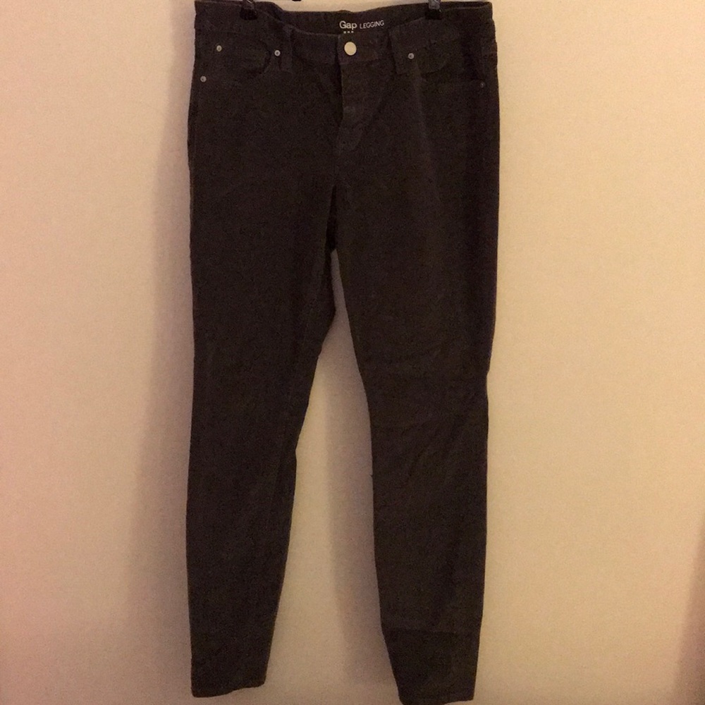 🔥PRICE DROP🔥Gap Suede skinny jeans